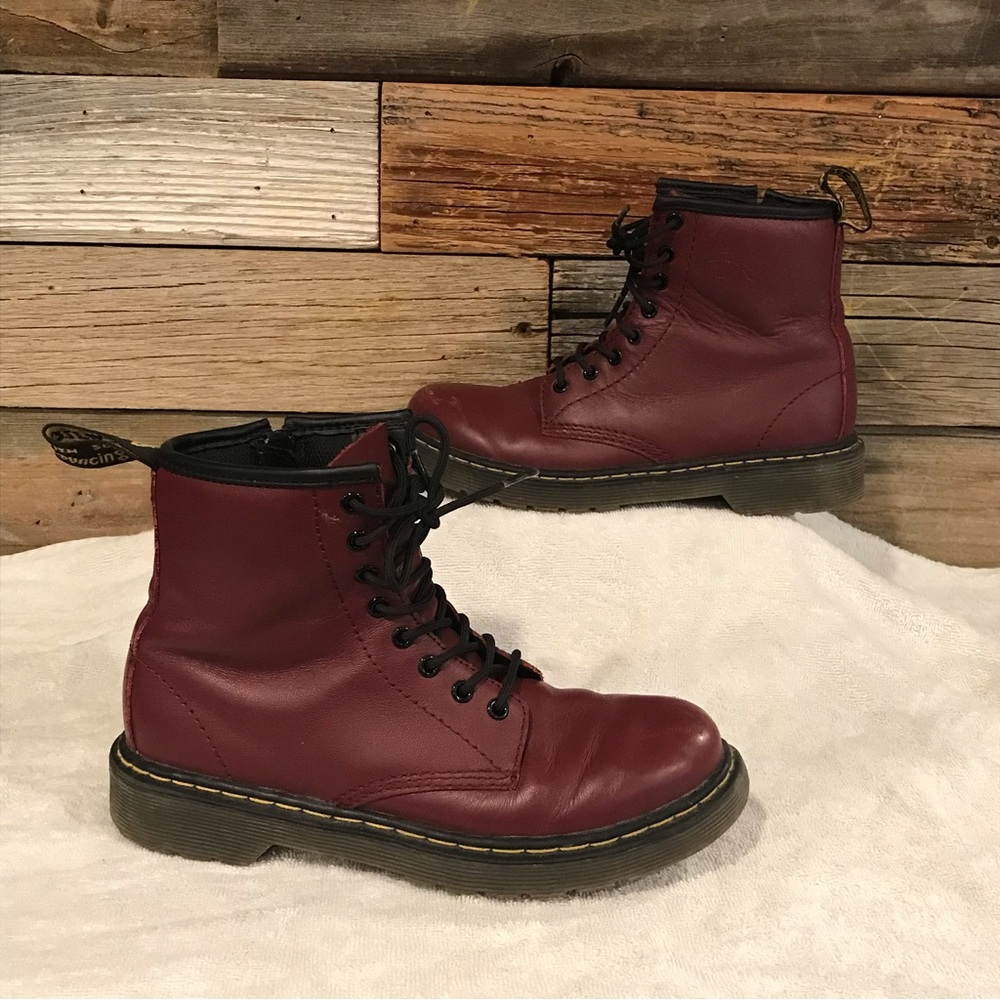 Girls Dr Martens boots